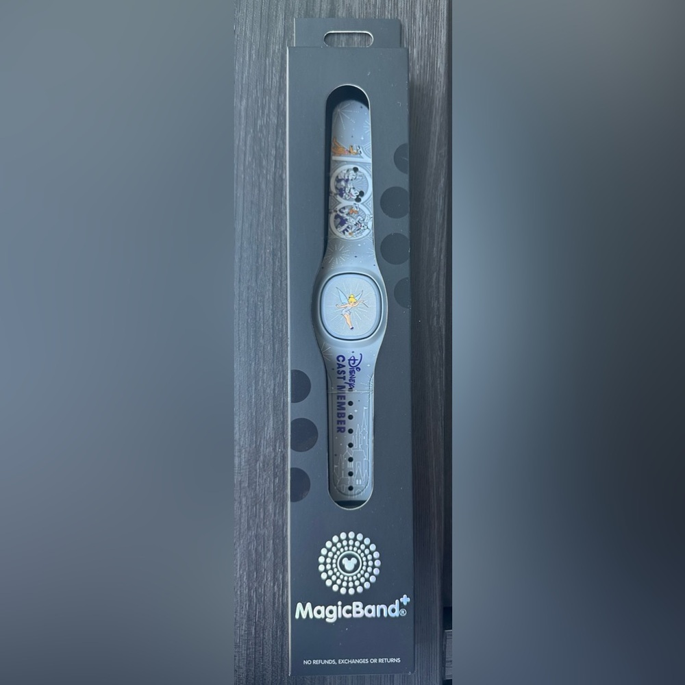 Disney 100 Tinkerbell Cast Member MagicBand+ NIB - Unlinked -Rare